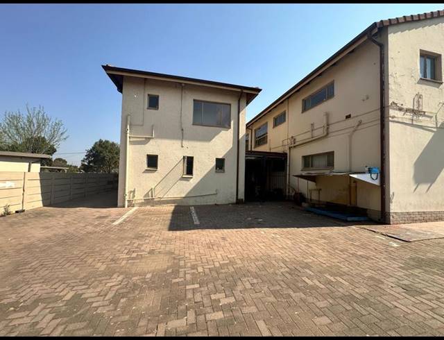 BUSINESS FOR SALE IN ERASMIA